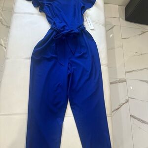 Chic Blue Jumpsuit with Elastic Waist and Relaxed Leg